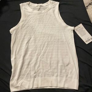Lululemon Breeze By Muscle tank size 4
